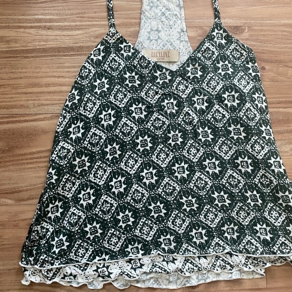 Lucy Love Printed Mosaic Tank Top - Picture 4 of 5